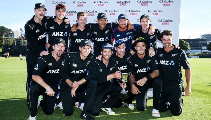 New Zealand sweep Pakistan 5-0