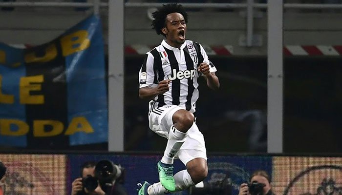 Juventus gain crucial title edge after late fightback downs Inter