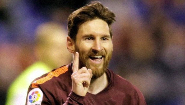 Barcelona clinch La Liga title with win at Deportivo