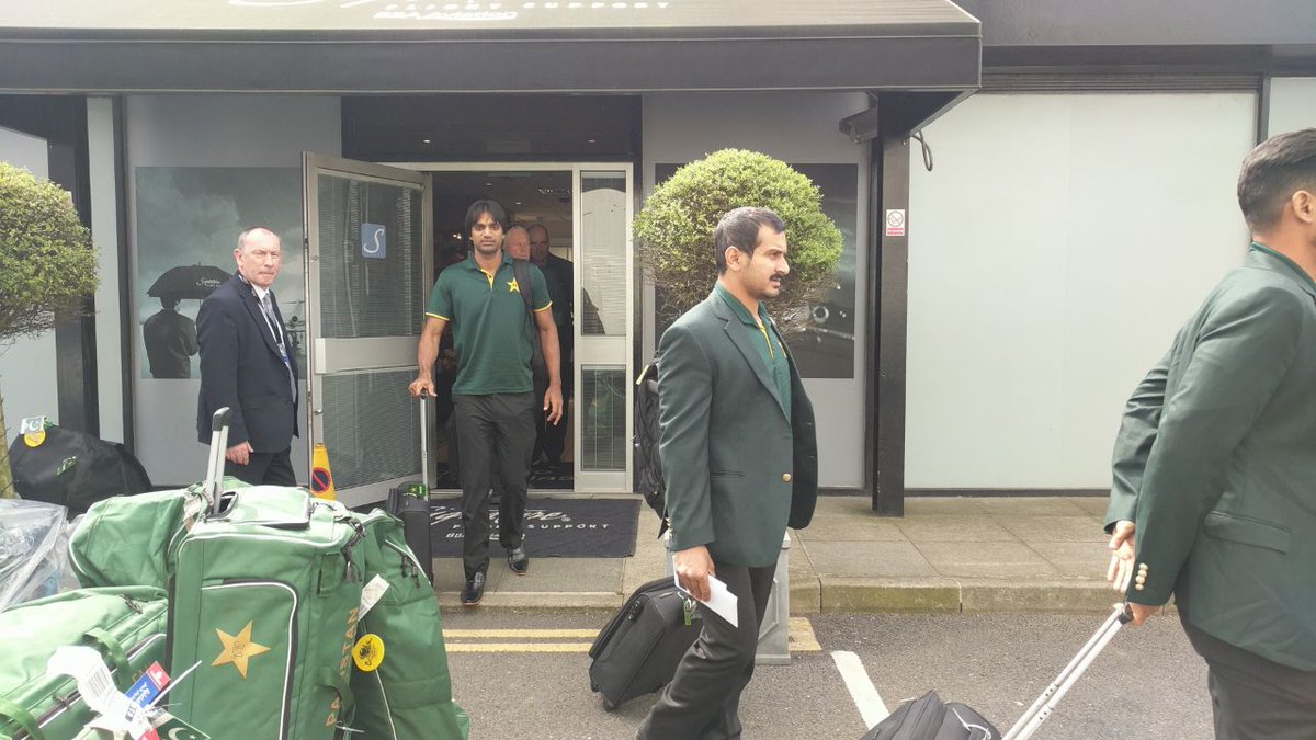 Pakistan cricket team arrives in London for England-Ireland tour