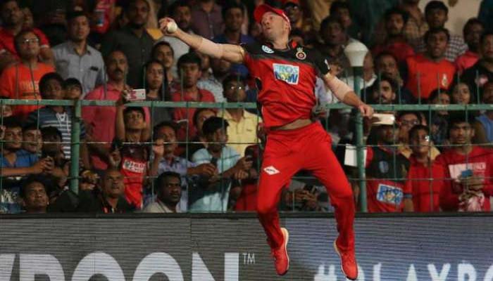 'Spiderman' de Villiers defies gravity with stunning catch