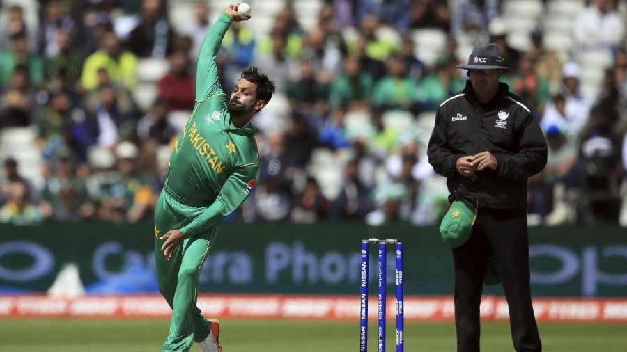 Mohammad Hafeez cleared to bowl once more