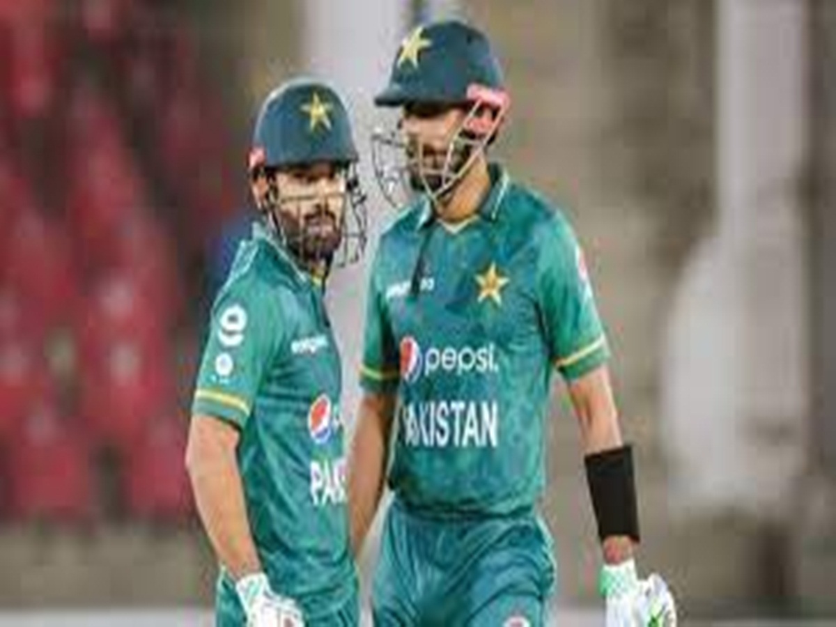 Babar, Rizwan, Shadab interact with media