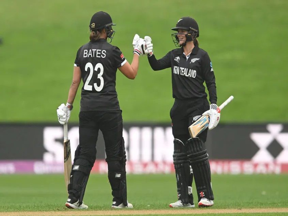 Bates stars on home ground, steers New Zealand to comfortable win over Bangladesh