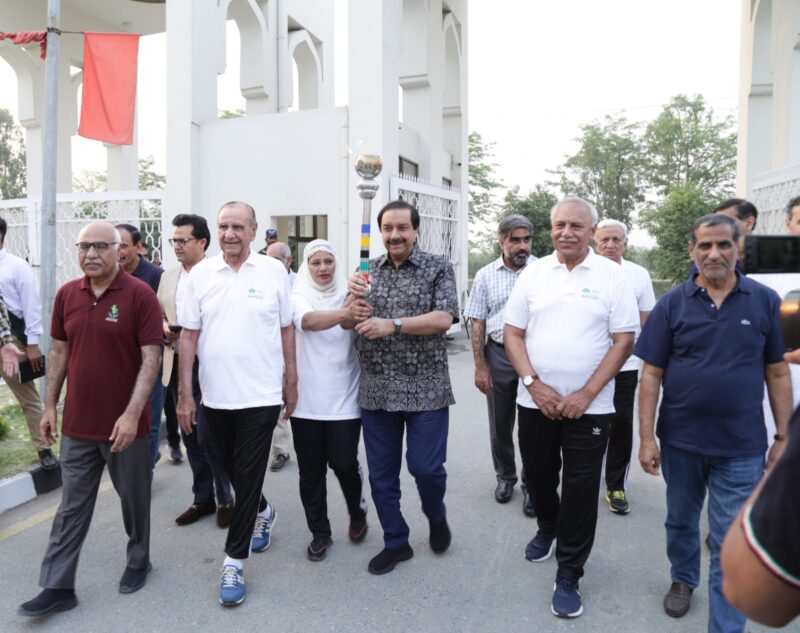 Torch Relay of National Games competes journey of Pakistan; handed over to Balochistan Provincial Secretary
