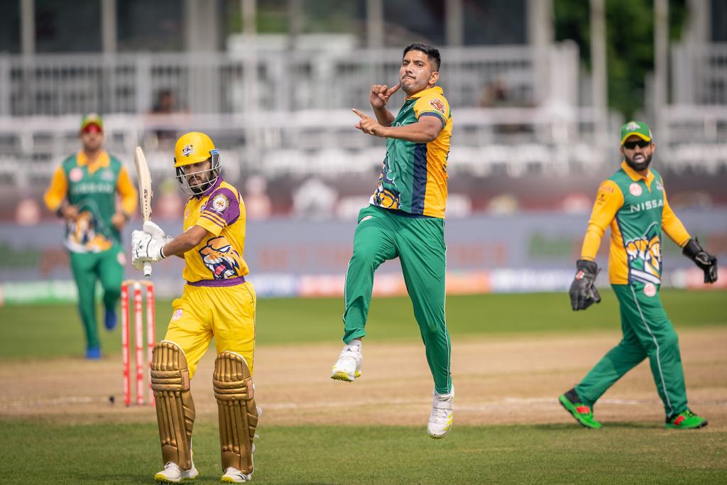 Global T20 Canada ; Surrey Jaguars have made their way to the final