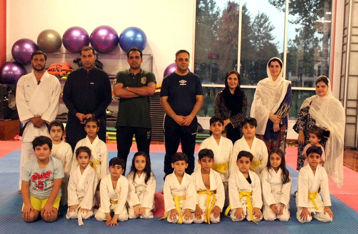 Peshawar Services Club Hosts Karate Belt Promotion Test for Young Talents