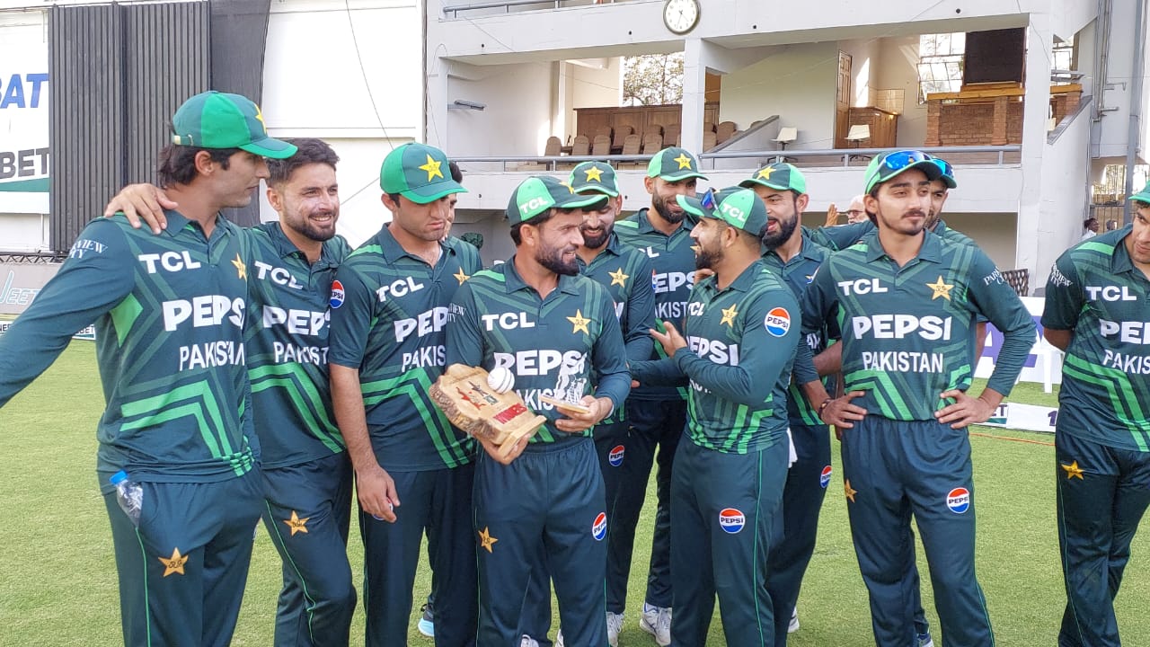 Pakistan beat Zimbabwe to win ODI series