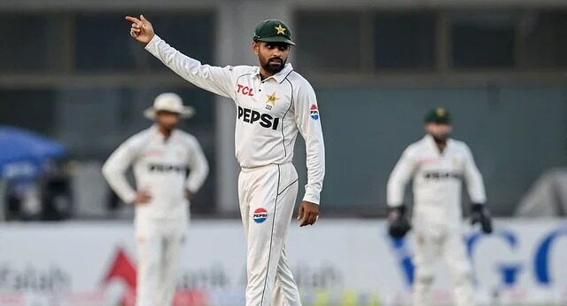 Babar Azam completes 4,000 runs in Test cricket