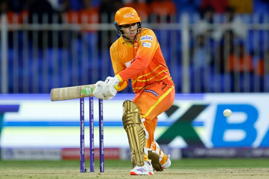 Gulf Giants break the ice with commanding six-wicket victory over Dubai Capitals