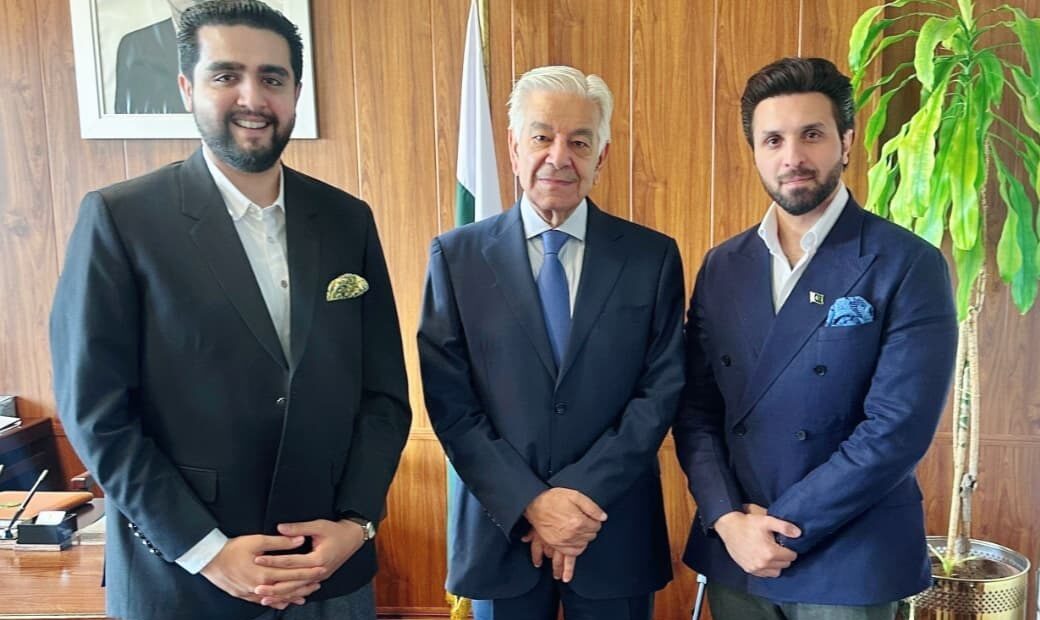 Defence Minister Khawaja Asif acknowledges Mohsin Nawaz's achievements in shooting