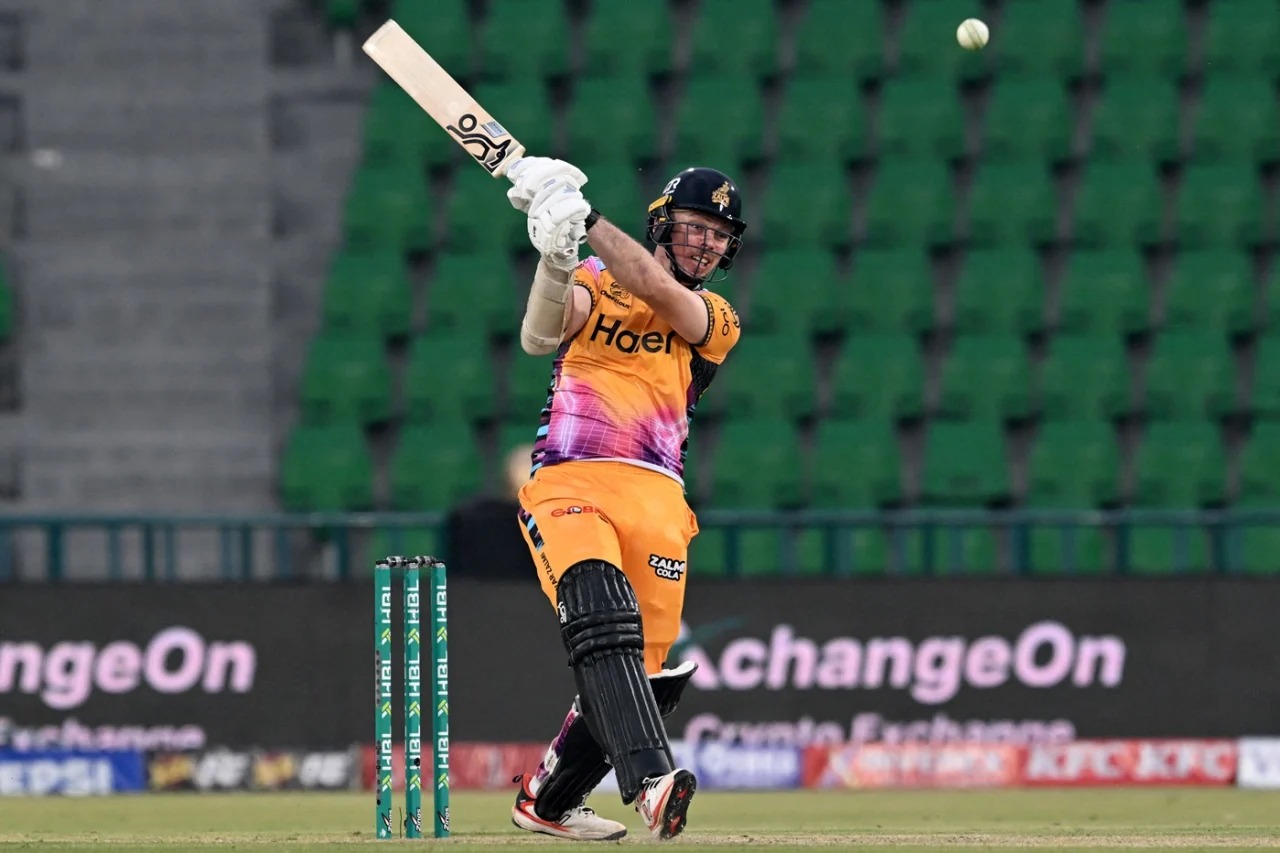 Samad, Bracewell blitz guide Peshawar Zalmi to record win over RawalPindiz