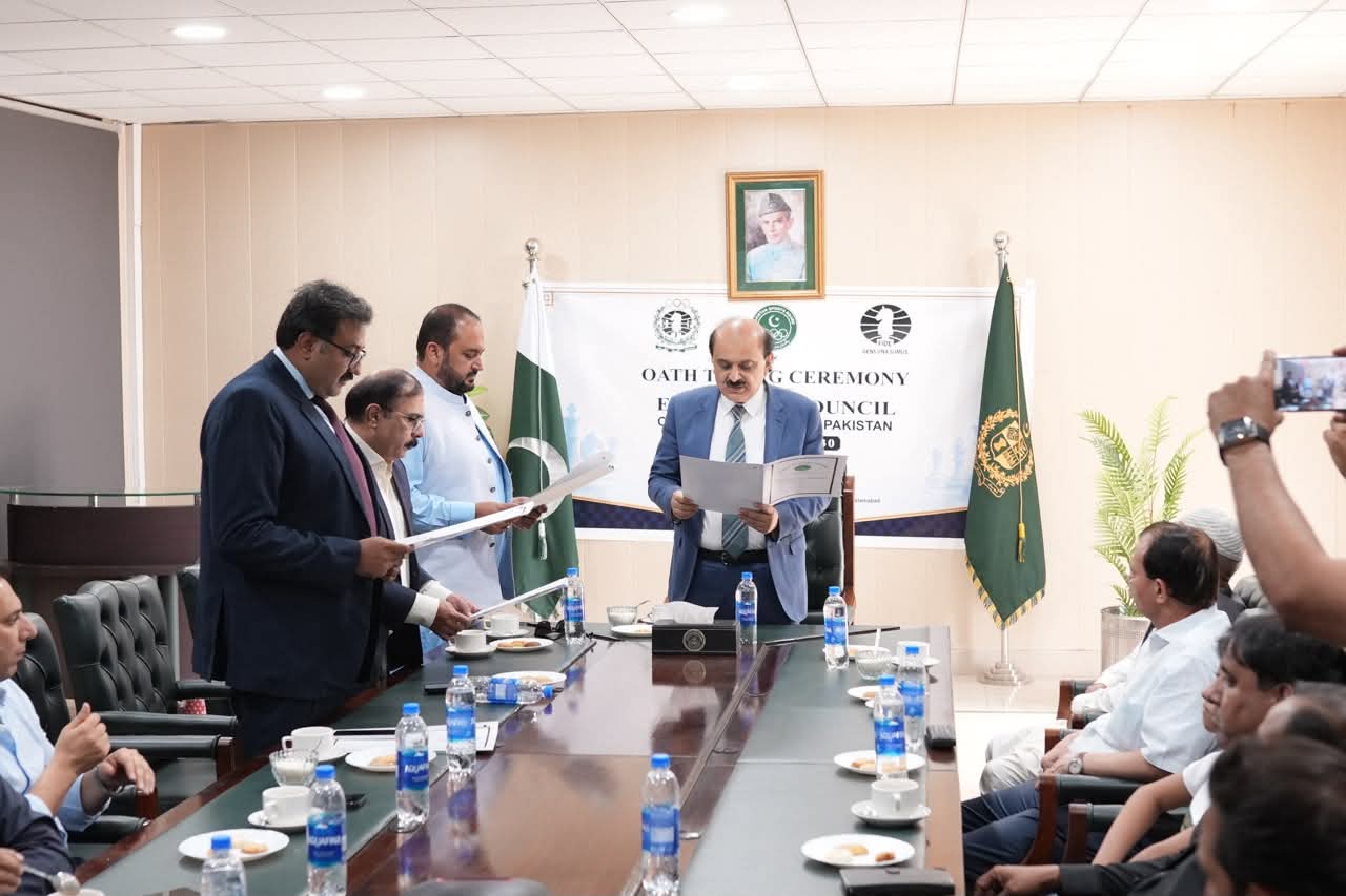 Newly elected officials of Chess Federation of Pakistan take oath of office