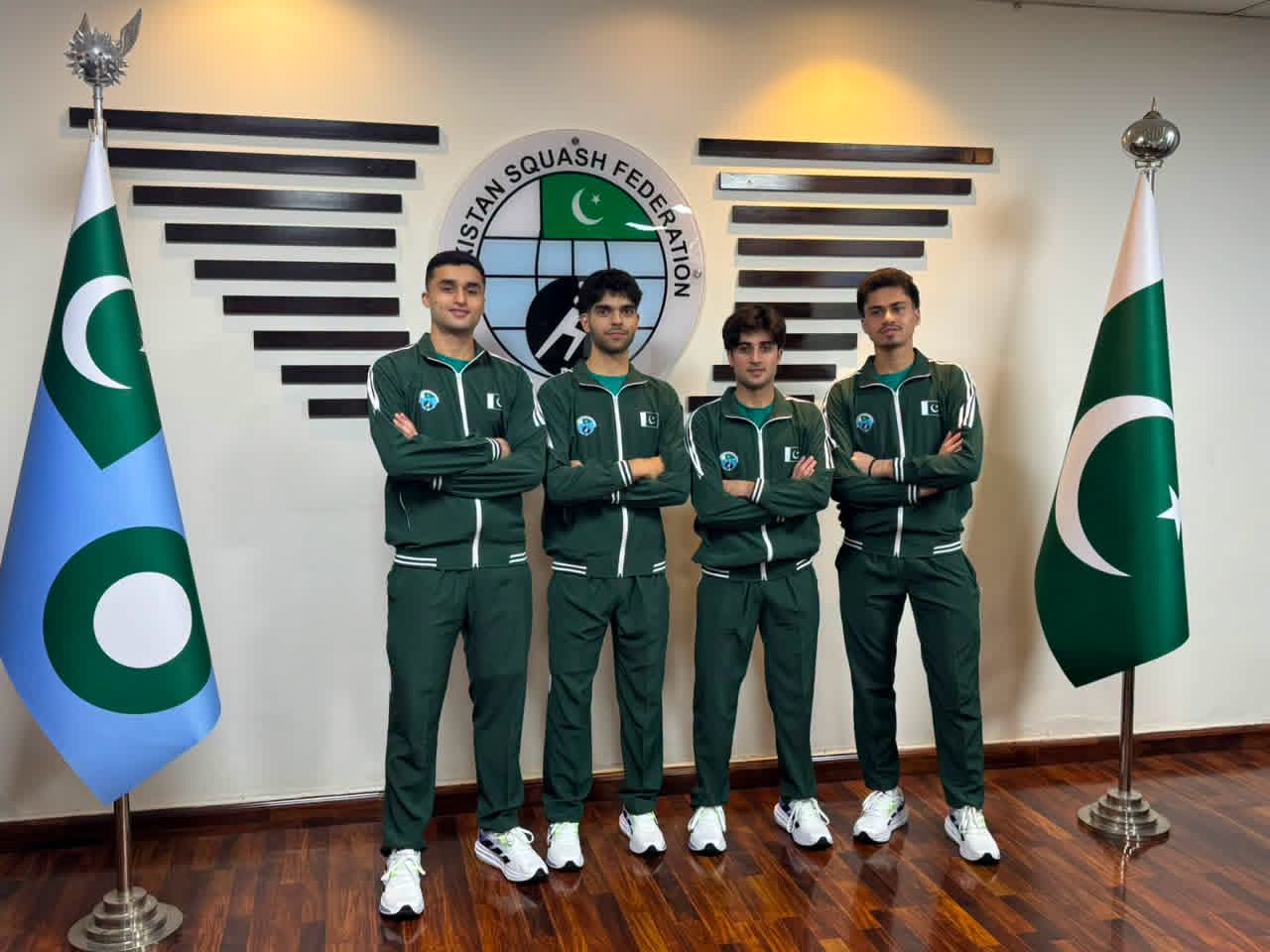 Pakistan squash prodigies fly out for World Junior Championships in Canada