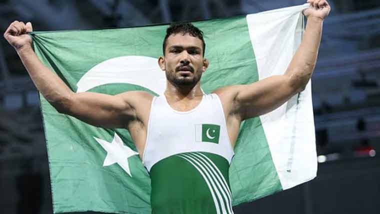 Pakistani wrestling icon Inam Butt steps down pending final doping decision